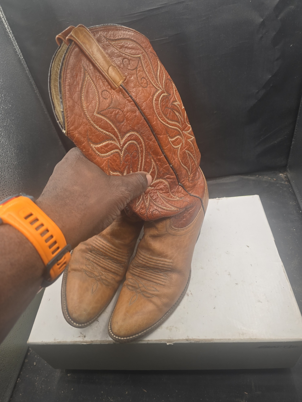 Dan Post Tan Brown‎ Leather Western Booties with Embroidered Shaft